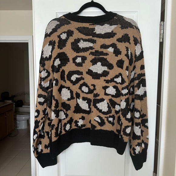 Shein Leopard Print Sweater - Picture 5 of 9